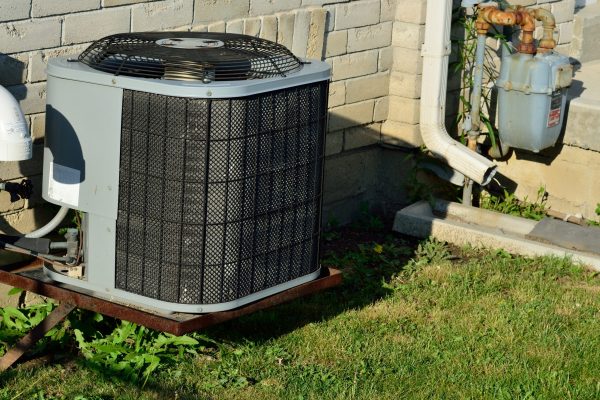 commercial hvac air conditioner outdoors